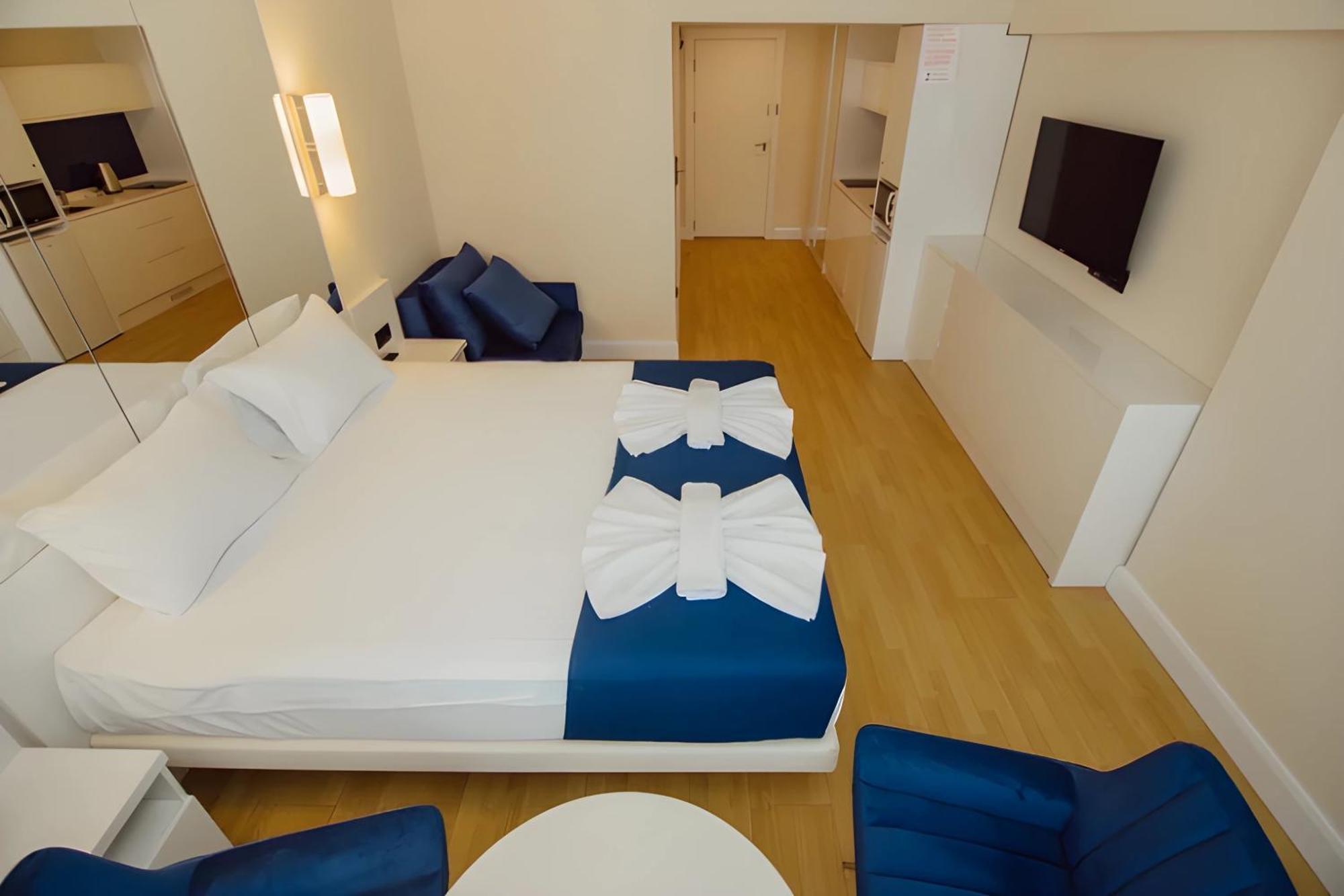 Suites Orbi City Aparthotel Batumi Exterior foto