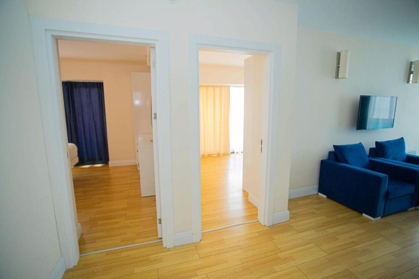 Suites Orbi City Aparthotel Batumi Exterior foto