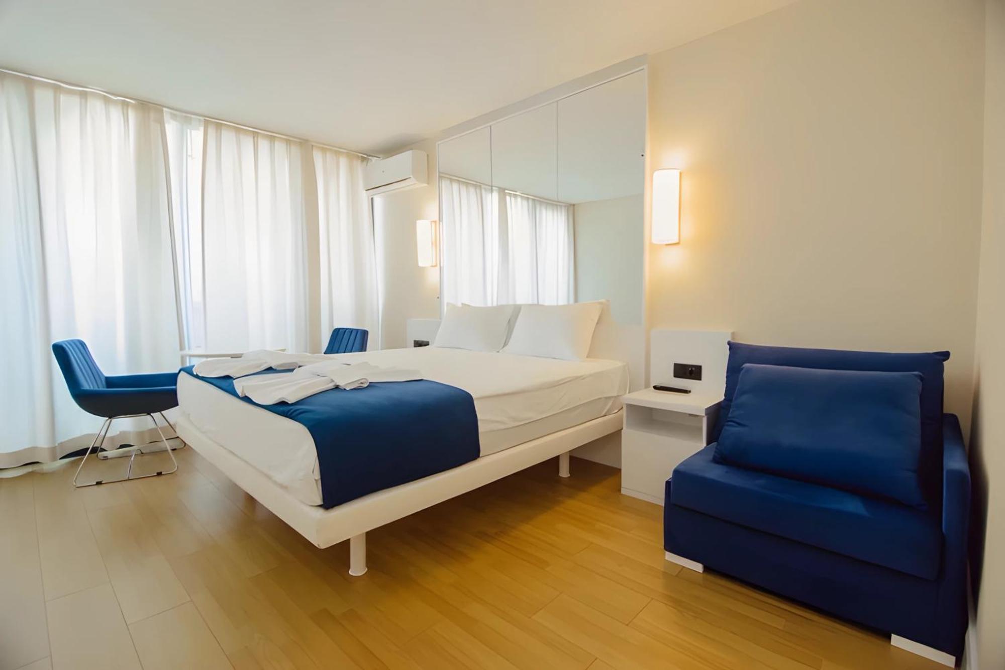 Suites Orbi City Aparthotel Batumi Exterior foto